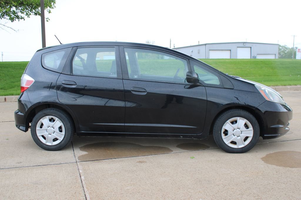 Used 2013 Honda Fit image 4