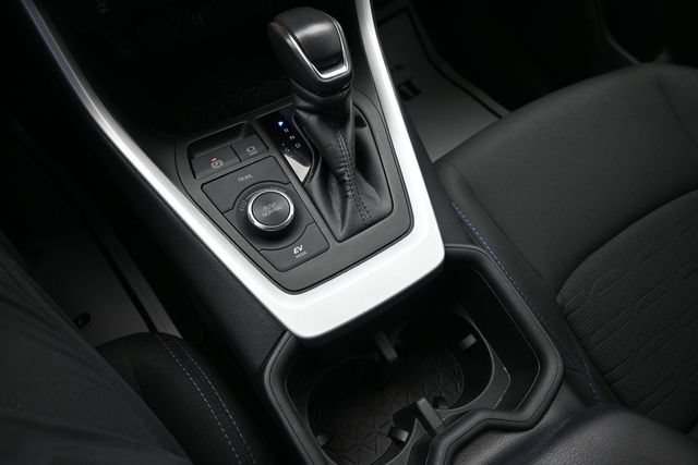 Used 2024 Toyota RAV4 SE AWD/4WD image 38