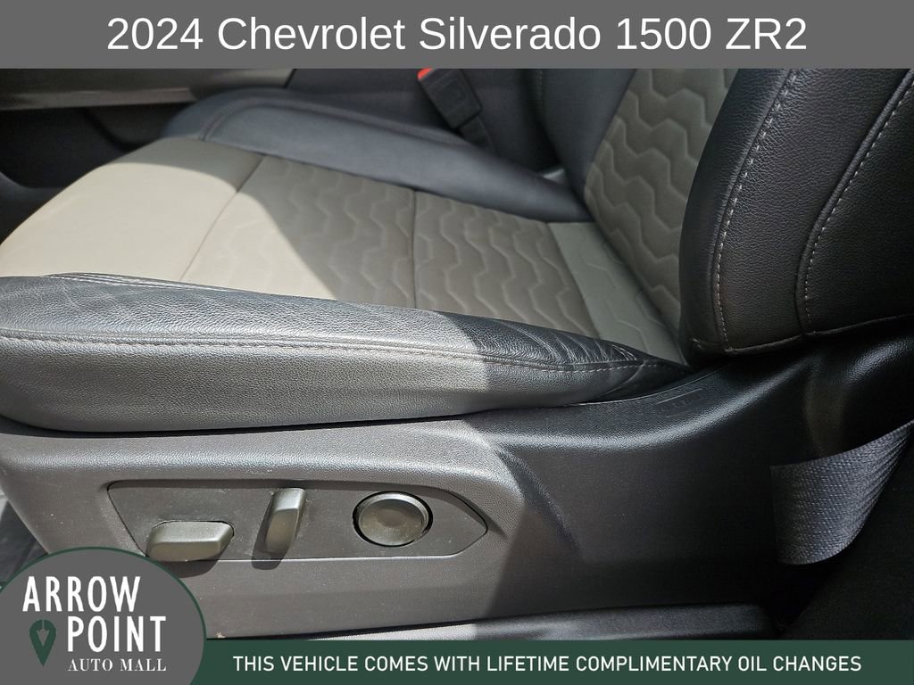 Used 2024 Chevrolet Silverado 1500 ZR2 w/ Technology Package AWD/4WD image 23