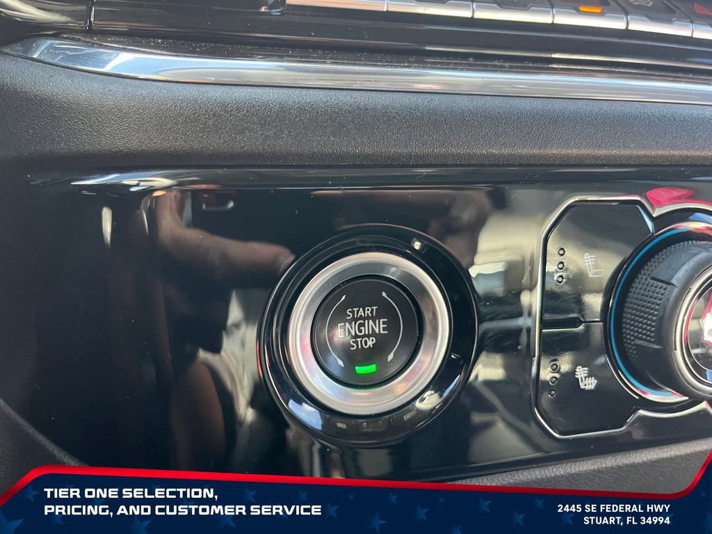Used 2023 Chevrolet Silverado 1500 LT AWD/4WD image 29