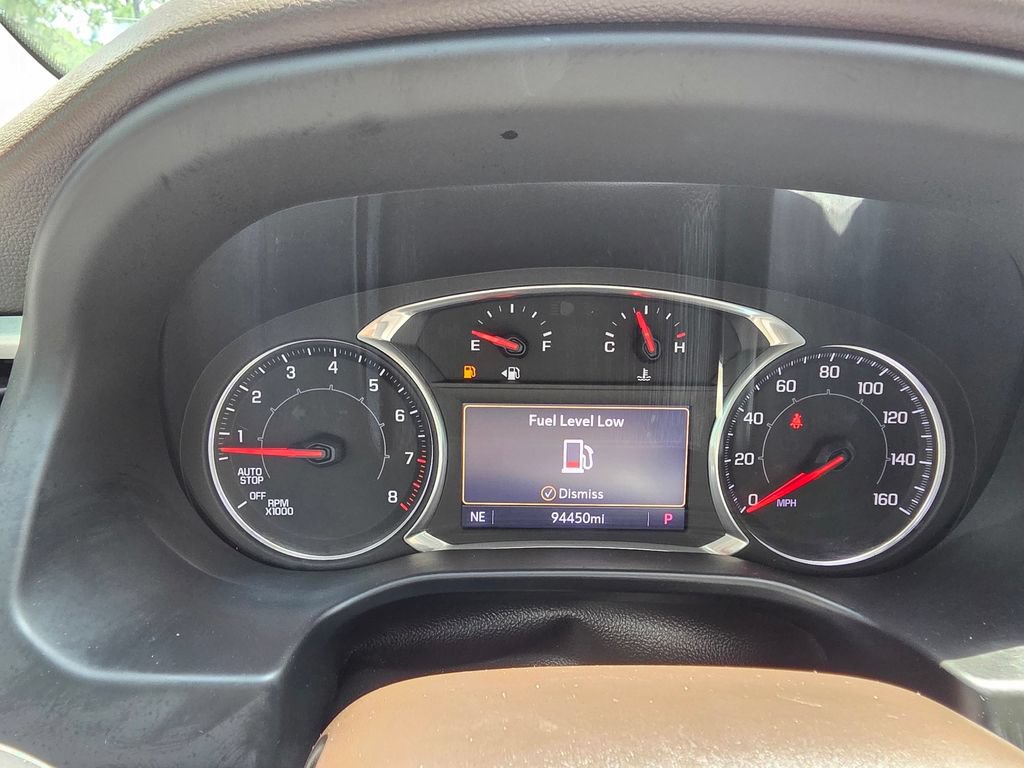 Used 2020 GMC Acadia SLT w/ Trailering Package FWD image 34