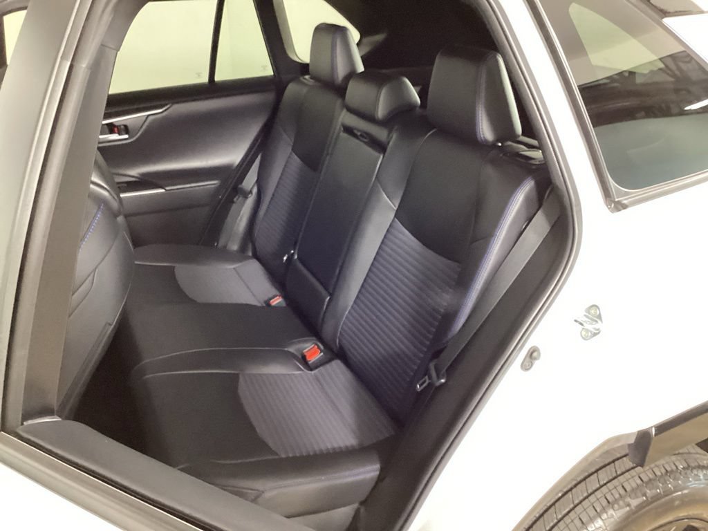 Used 2023 Toyota RAV4 XSE AWD/4WD image 31