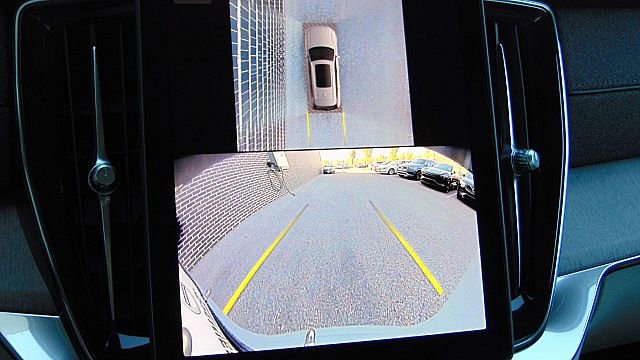 New 2026 Volvo XC90 B6 Ultra image 24