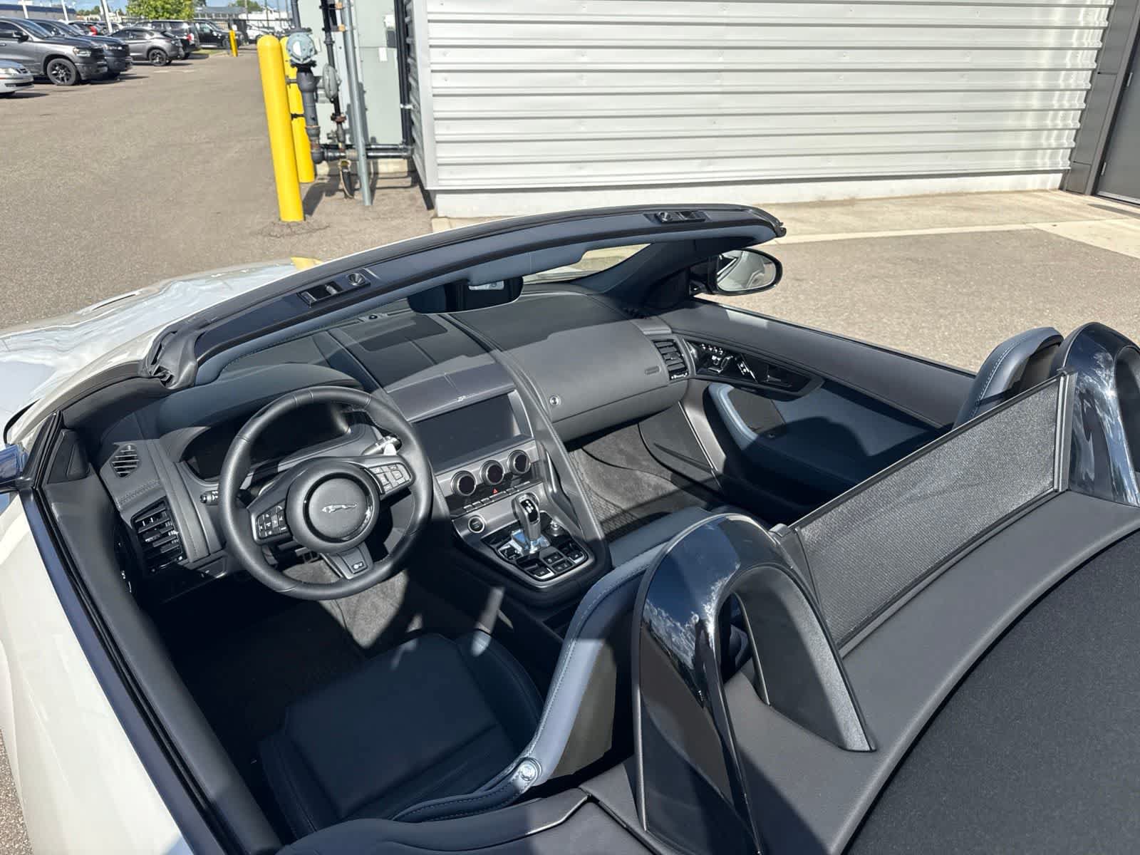 Used 2024 Jaguar F-TYPE R AWD/4WD image 16