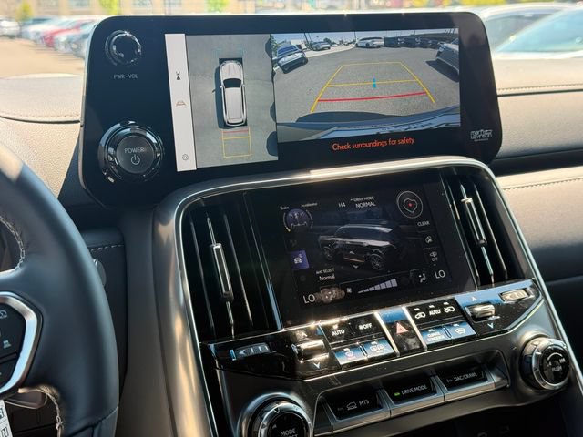 New 2026 Lexus LX 700h Luxury AWD/4WD image 22