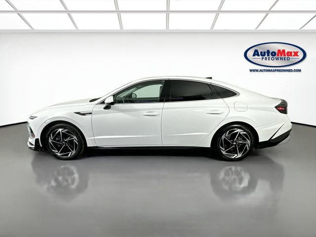Used 2024 Hyundai Sonata SEL w/ Convenience Package image 9