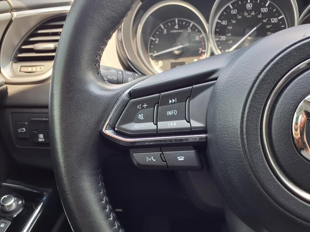 Used 2021 MAZDA CX-9 Touring w/ Touring Premium Package FWD image 18