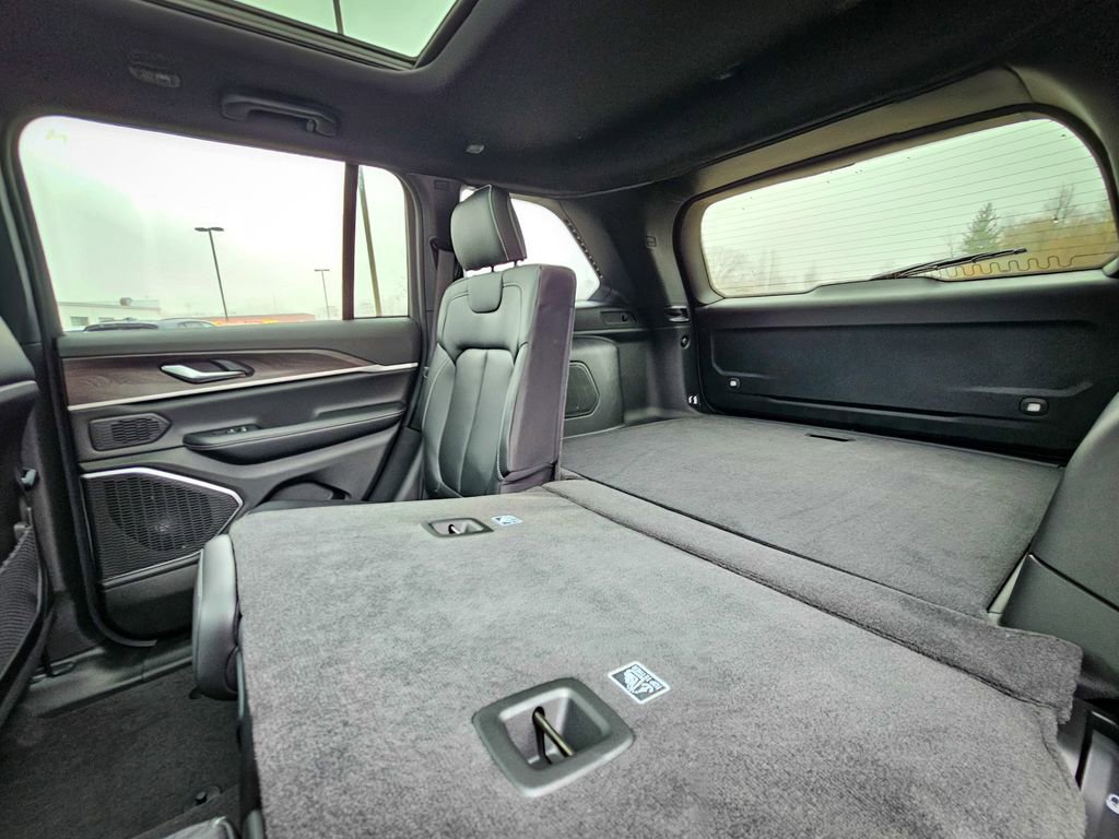 New 2026 Jeep Grand Cherokee Limited image 39
