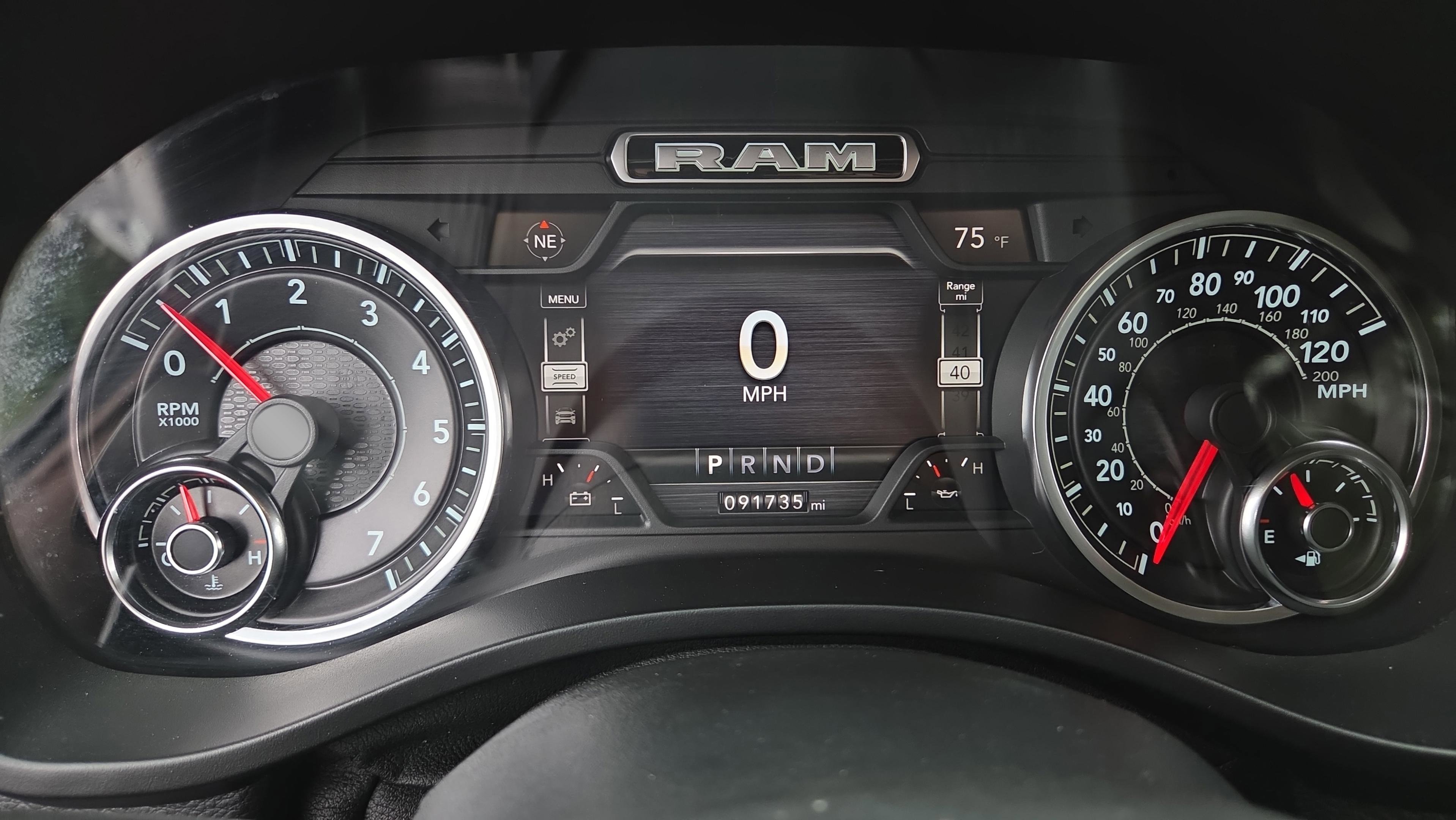 Used 2020 RAM 1500 Laramie AWD/4WD image 24