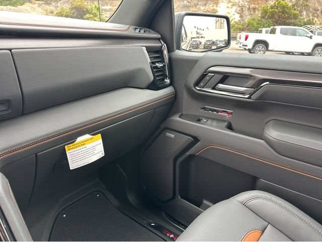 New 2026 GMC Sierra 1500 AT4 w/ AT4 Premium Package AWD/4WD image 8