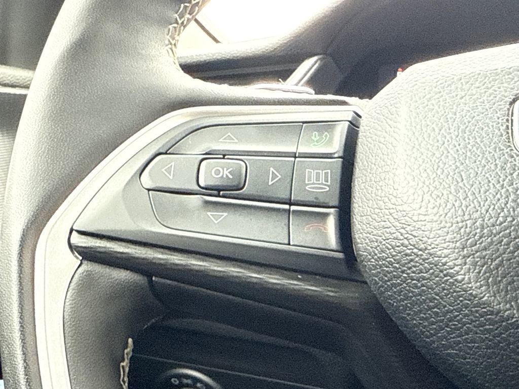 Used 2024 Jeep Grand Cherokee Altitude image 29