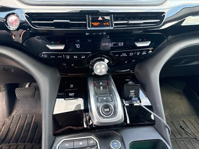 Used 2023 Acura MDX SH-AWD w/ Technology Package image 18