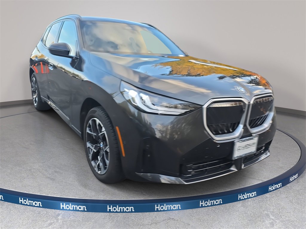 Used 2025 BMW X3 xDrive30i w/ Premium Package image 4