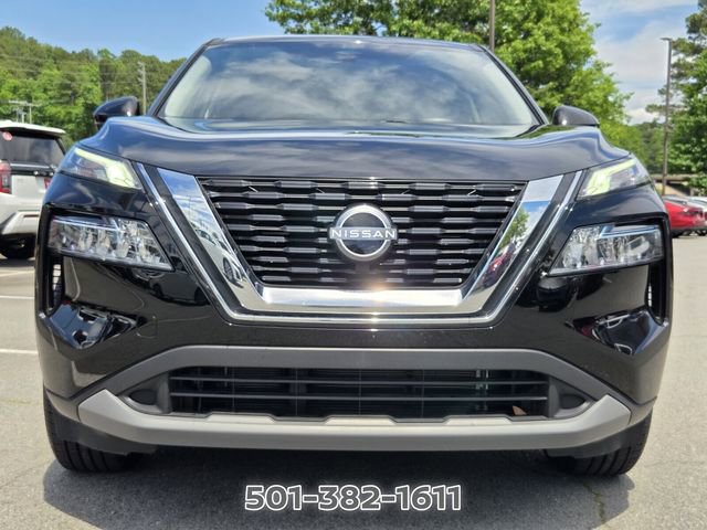 Certified 2023 Nissan Rogue SV FWD image 2