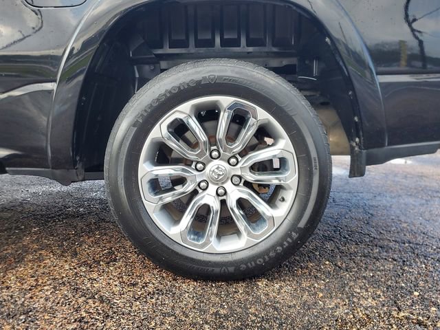 Used 2019 RAM 1500 Laramie w/ Sport Appearance Package image 7