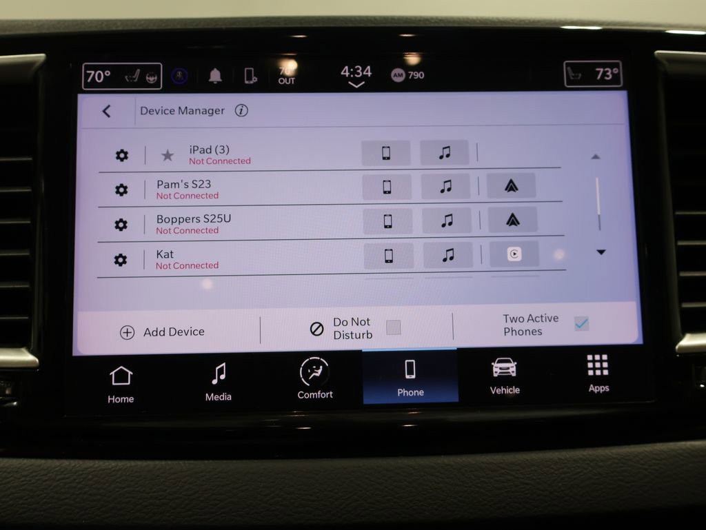 Used 2024 Chrysler Pacifica Touring-L FWD image 33