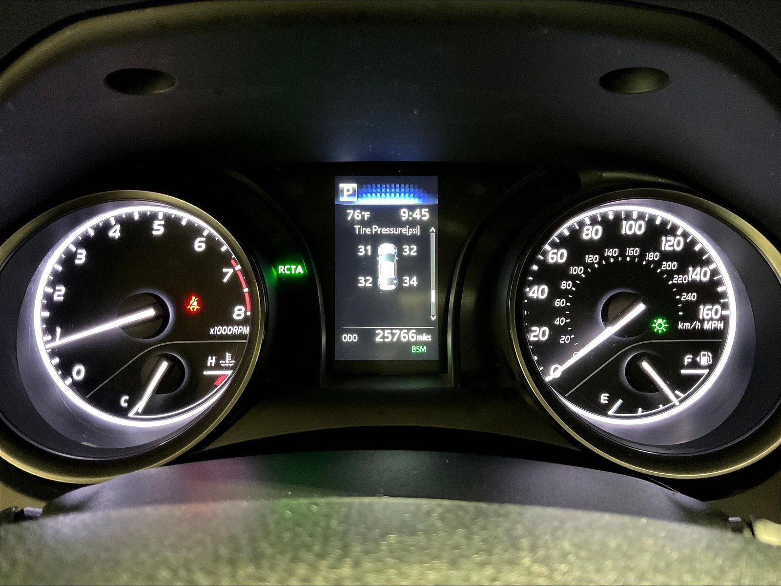 Used 2023 Toyota Camry SE w/ Cold Weather Package FWD image 12