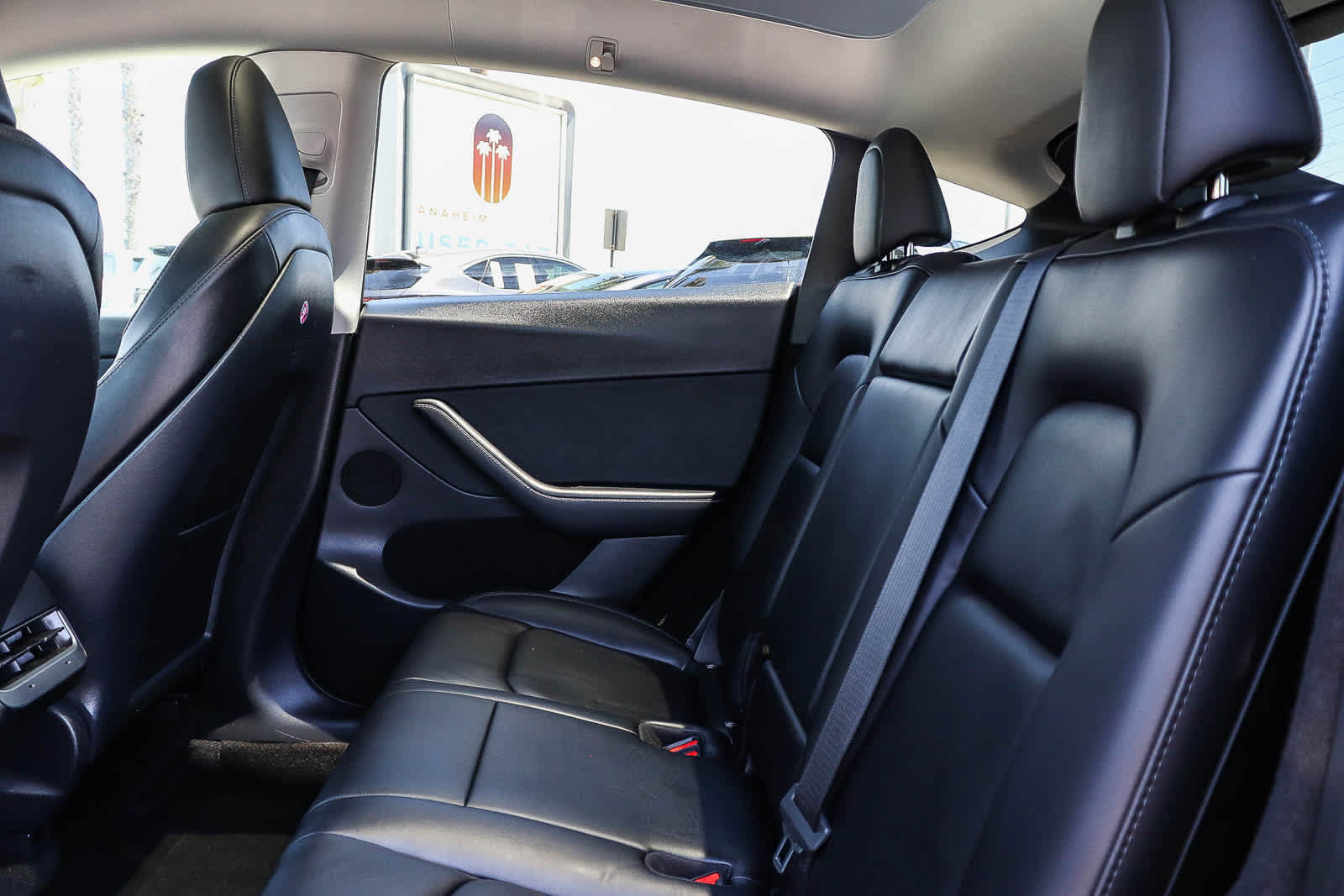 Used 2023 Tesla Model Y Long Range AWD/4WD image 19
