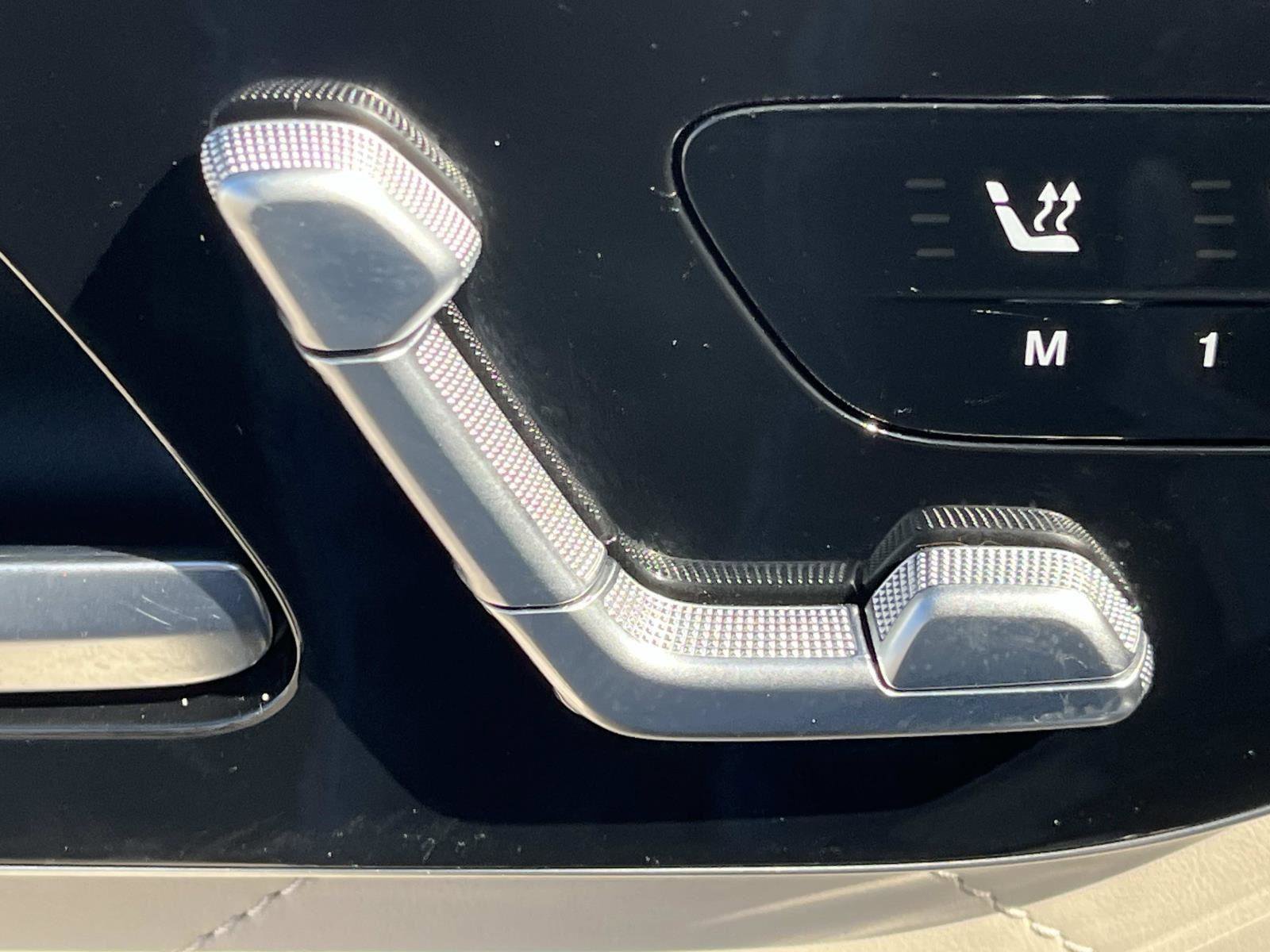 Used 2023 Mercedes-Benz S 580e 4MATIC Sedan image 23