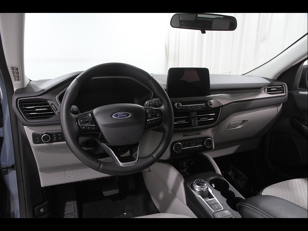 Used 2023 Ford Escape Active AWD/4WD image 6