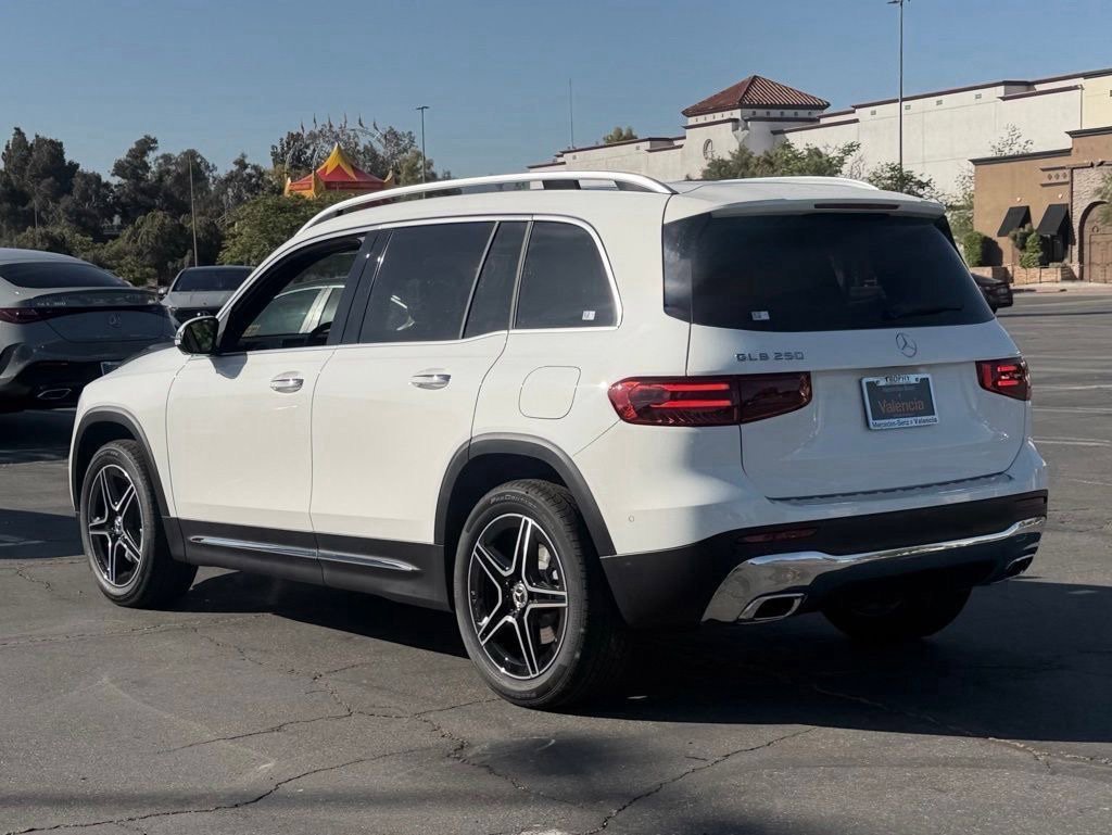 New 2026 Mercedes-Benz GLB 250 image 10