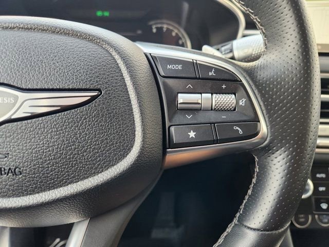 Used 2025 Genesis G70 2.5T image 30