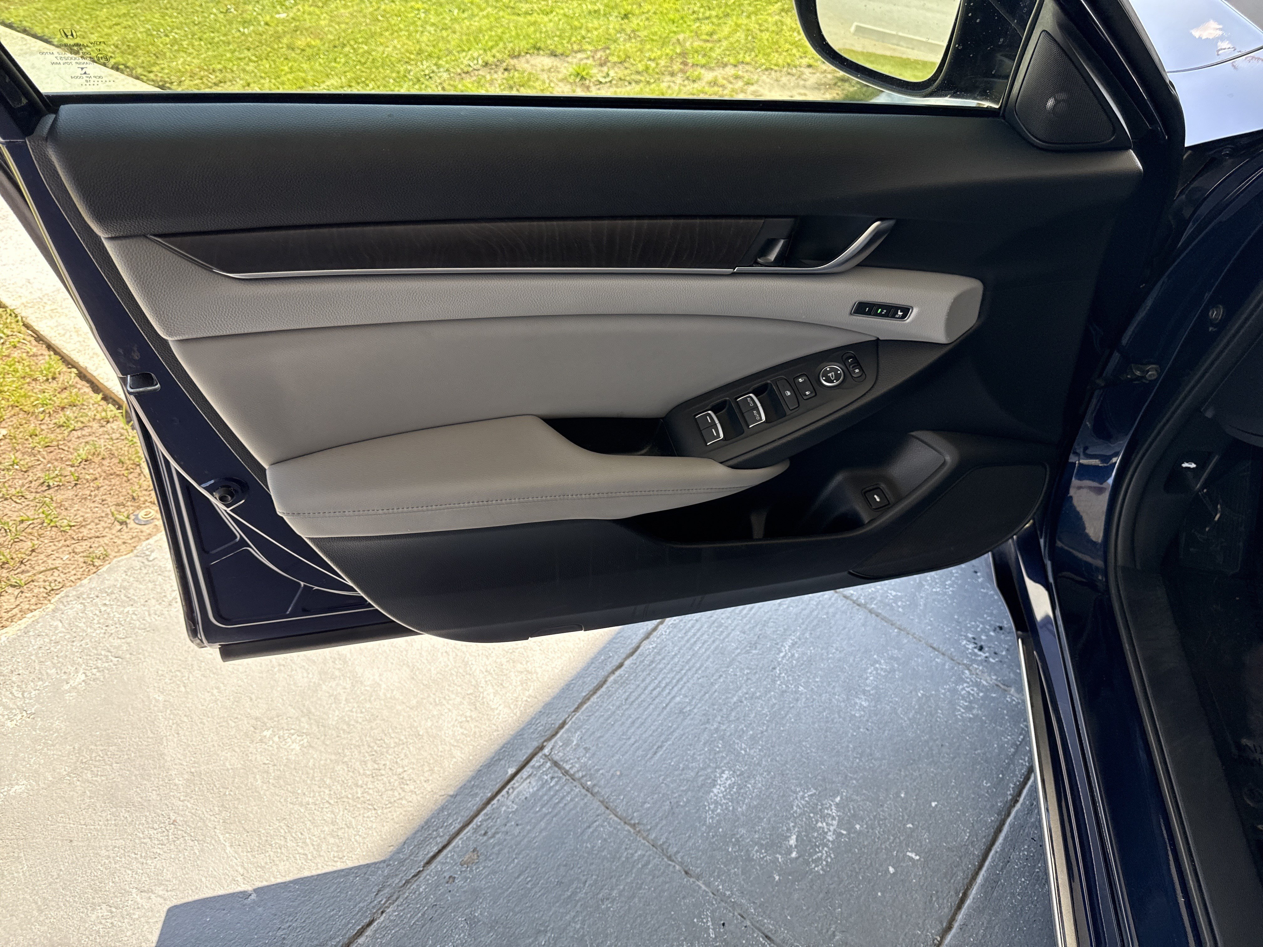 Used 2018 Honda Accord EX-L image 13