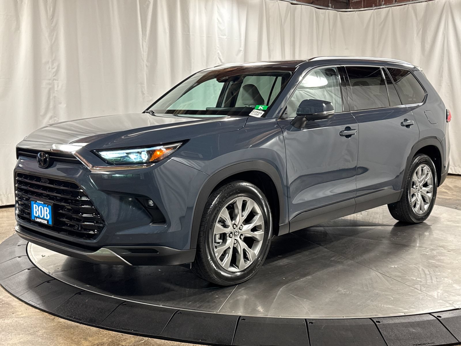 Used 2024 Toyota Grand Highlander AWD image 1