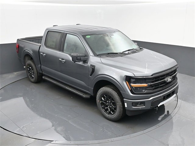 New 2025 Ford F150 XLT w/ Equipment Group 302A MID image 19