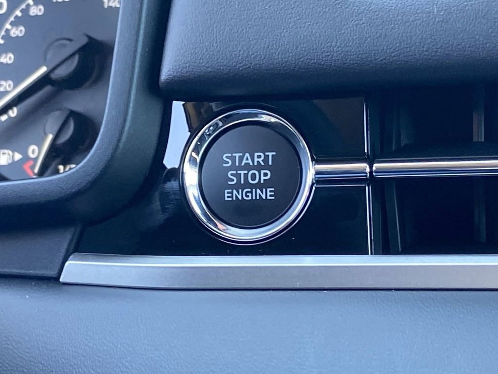 New 2026 Mitsubishi Outlander AWD image 13