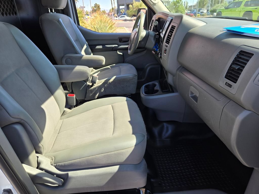 Used 2020 Nissan NV 2500 S RWD image 16