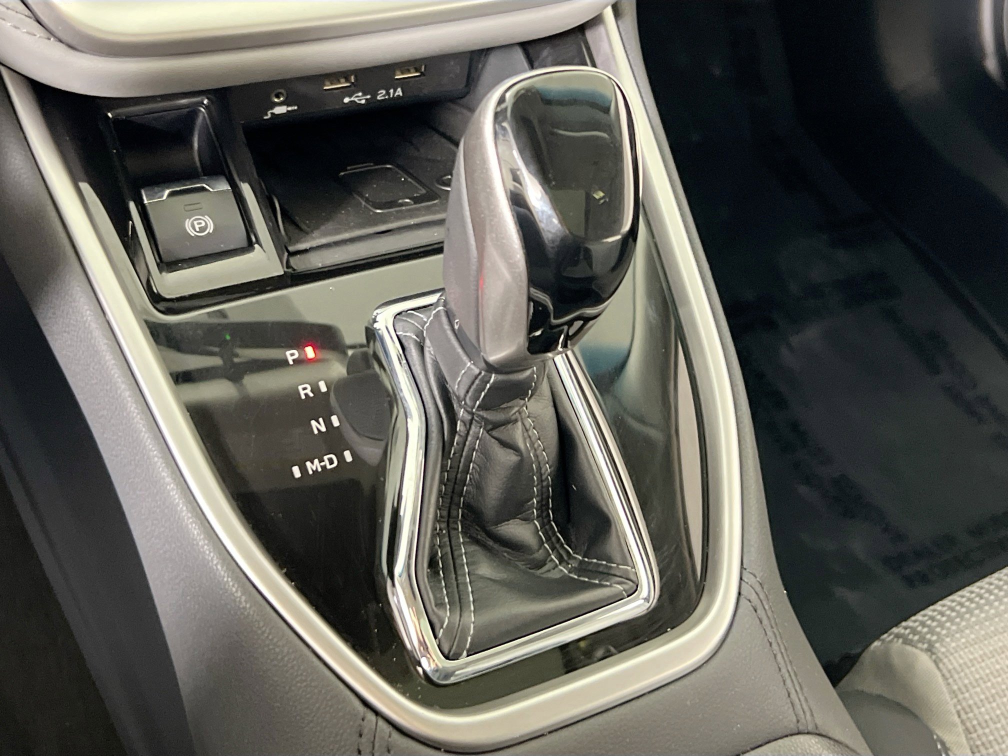 Used 2022 Subaru Outback Premium image 17
