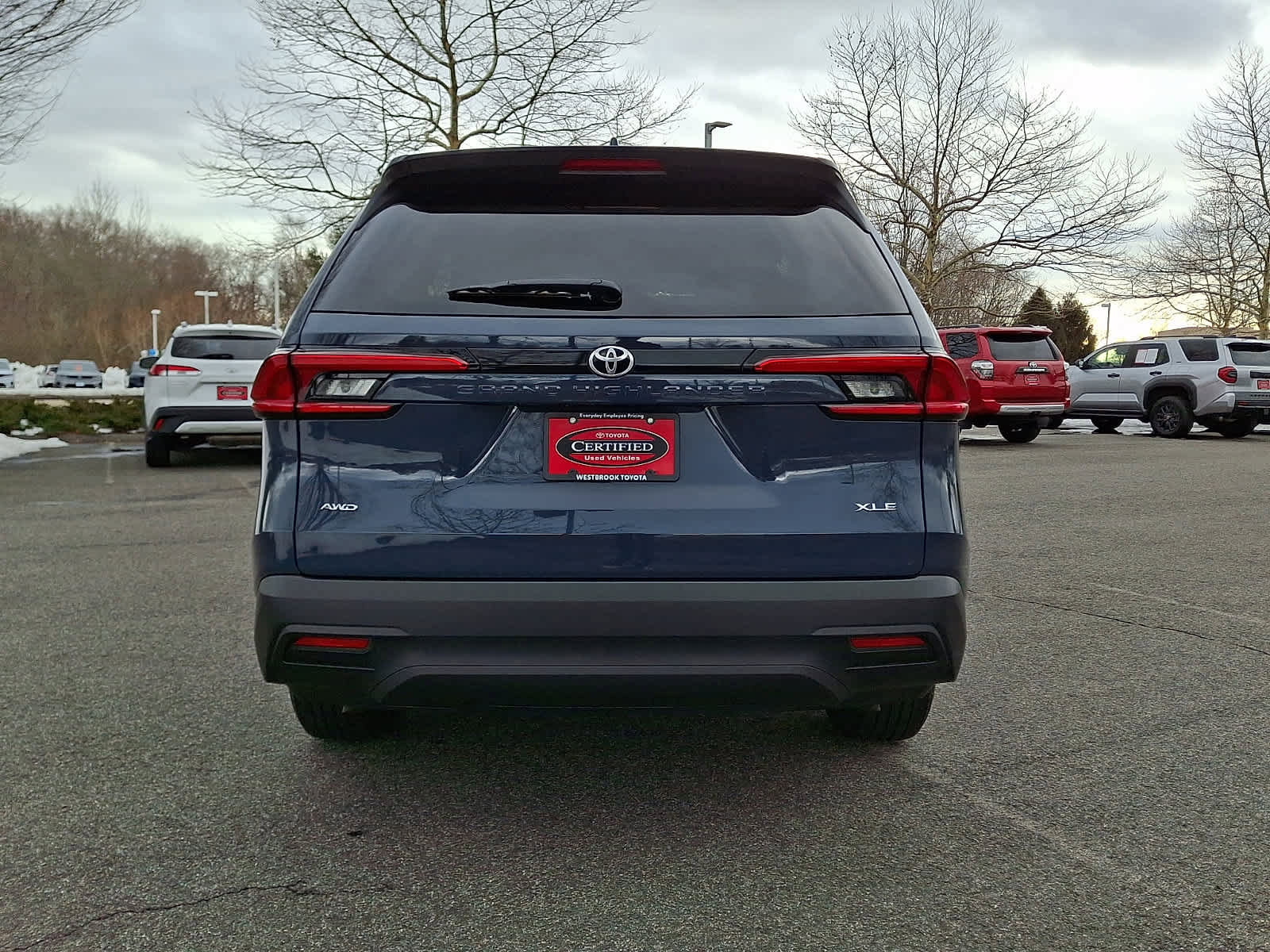 Certified 2024 Toyota Grand Highlander XLE image 6