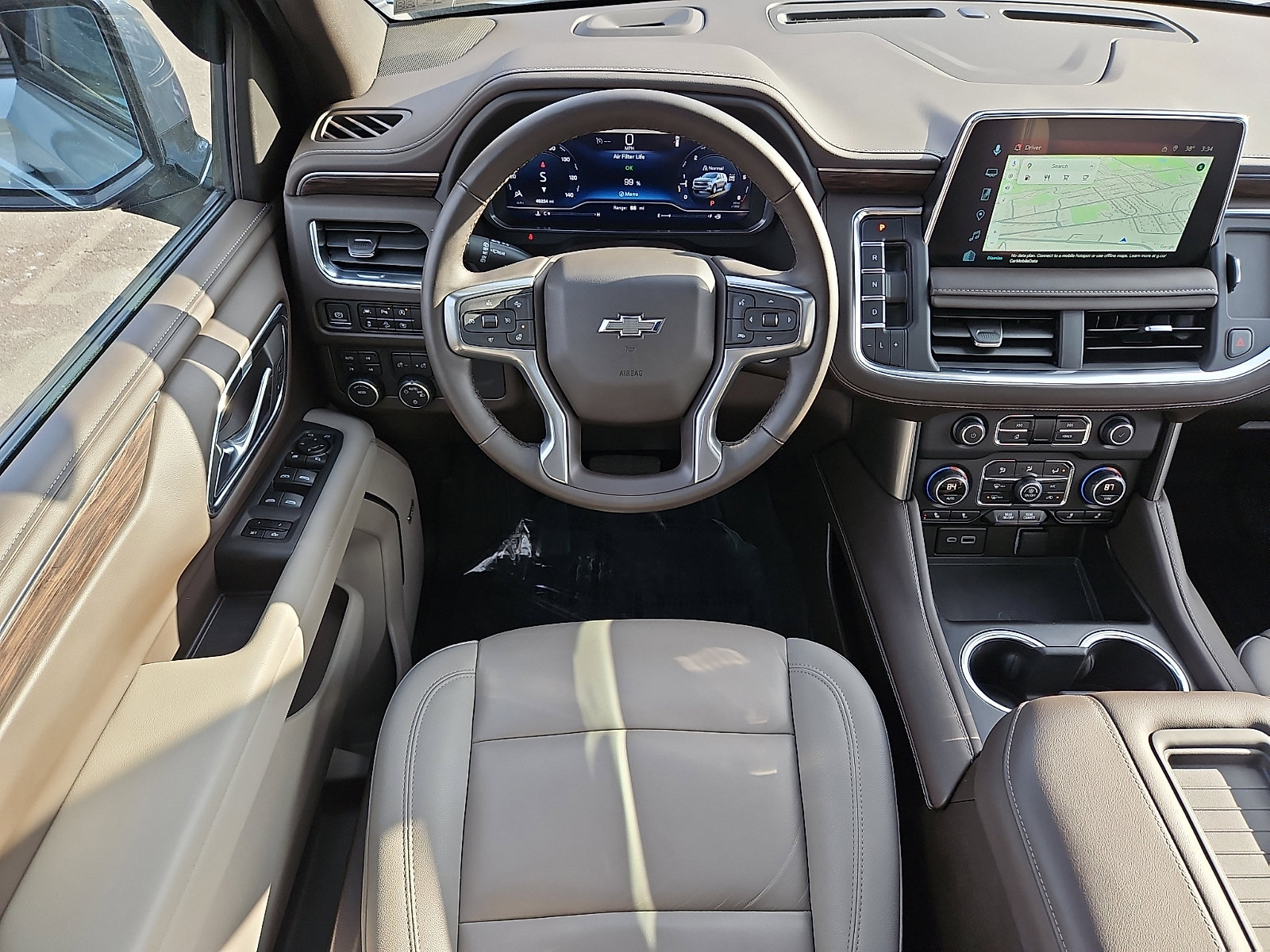 Used 2023 Chevrolet Tahoe Z71 w/ Luxury Package image 11