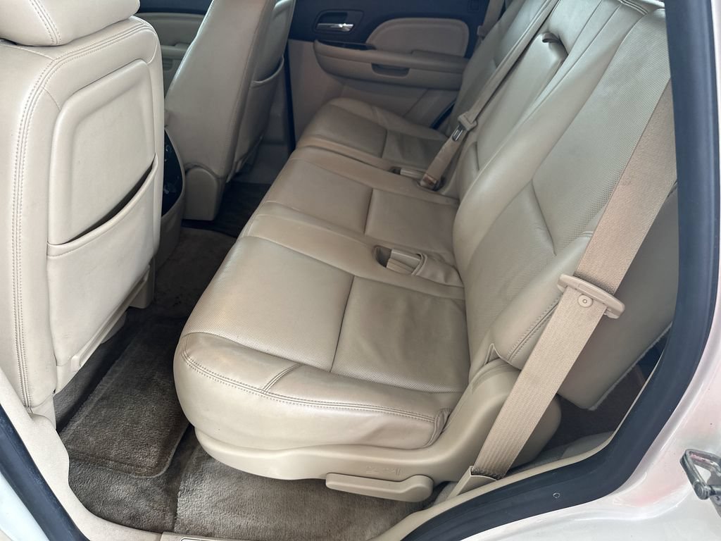 Used 2014 GMC Yukon Denali RWD image 29