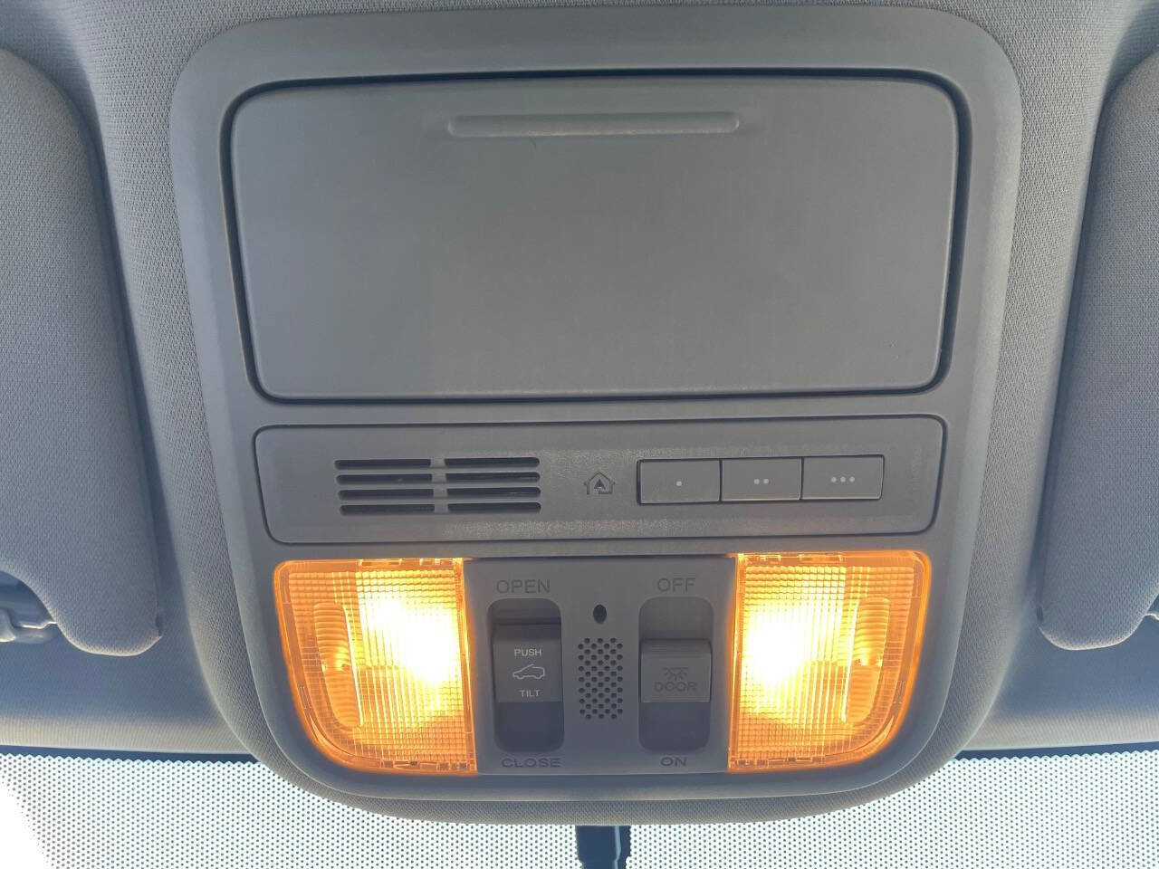 Used 2017 Honda Pilot EX-L image 27