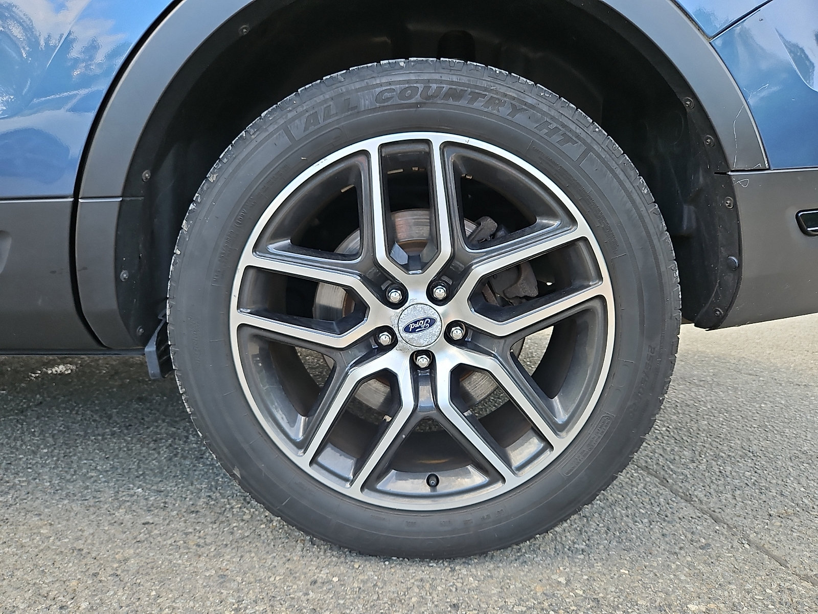 Used 2019 Ford Explorer Sport w/ Equipment Group 401A AWD/4WD image 8