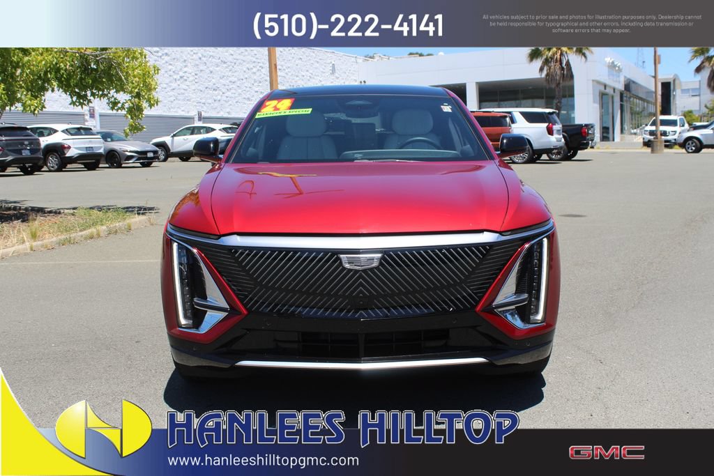 Used 2024 Cadillac Lyriq Luxury AWD/4WD image 4