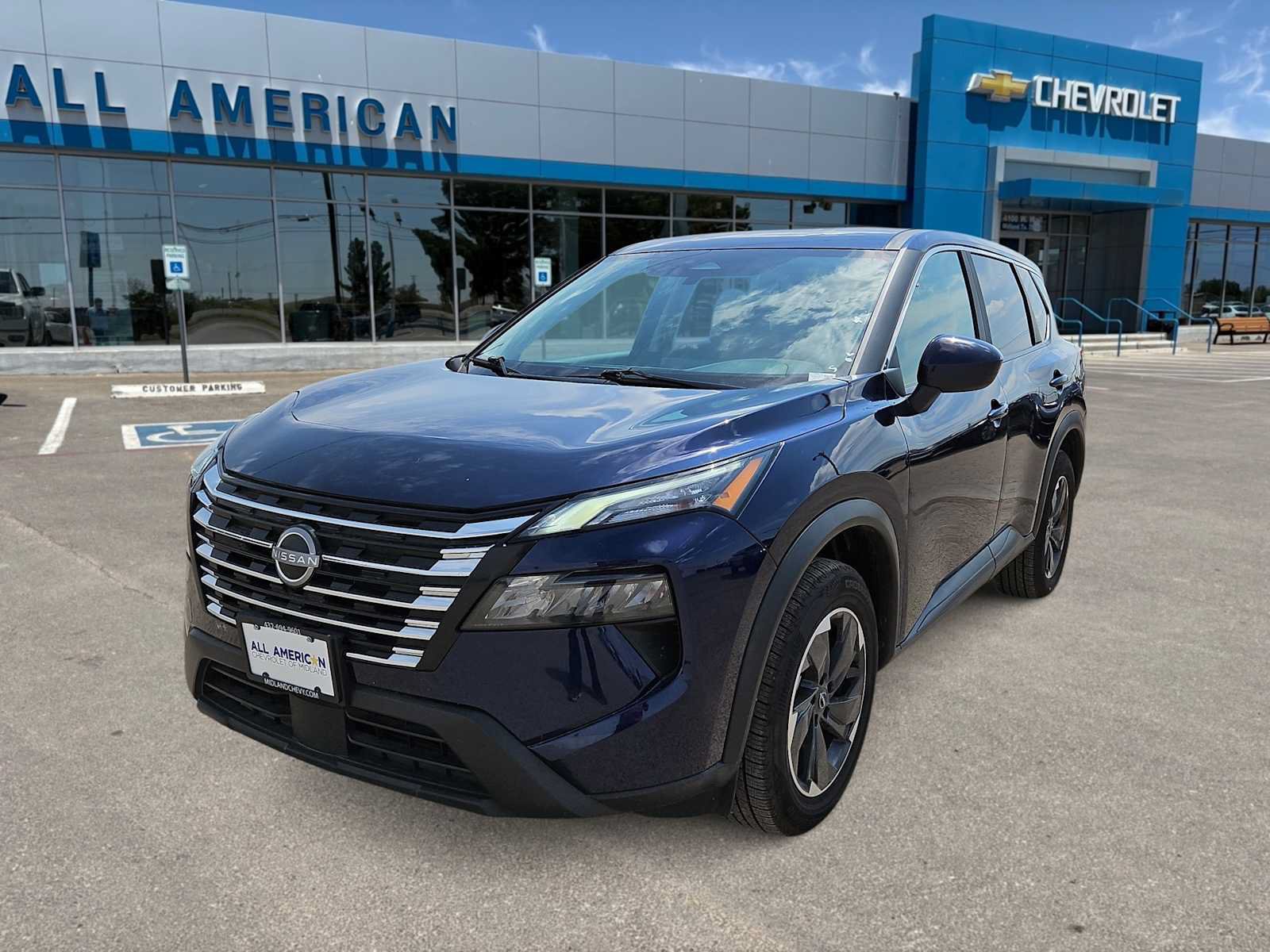 Used 2025 Nissan Rogue SV