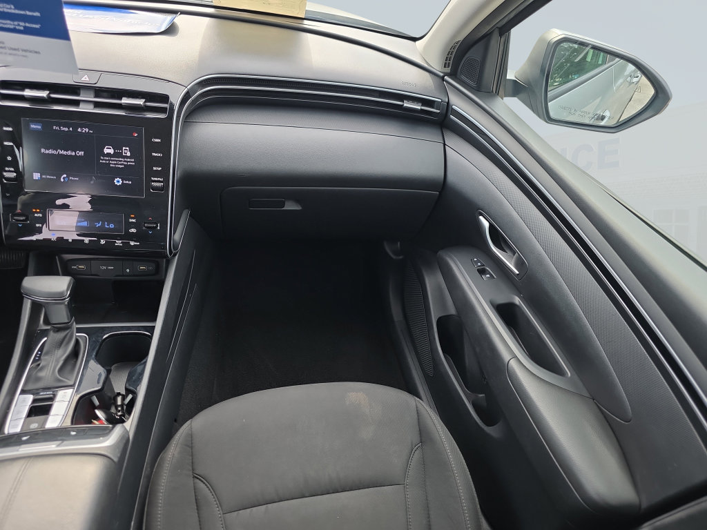 Certified 2024 Hyundai Tucson SEL AWD/4WD image 16