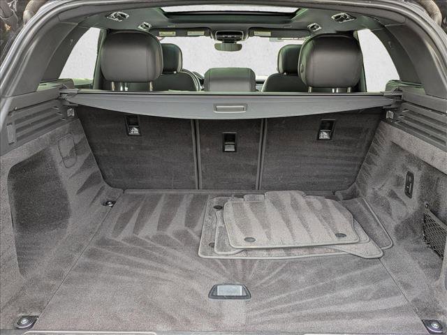 Certified 2025 Land Rover Range Rover Sport SE image 6