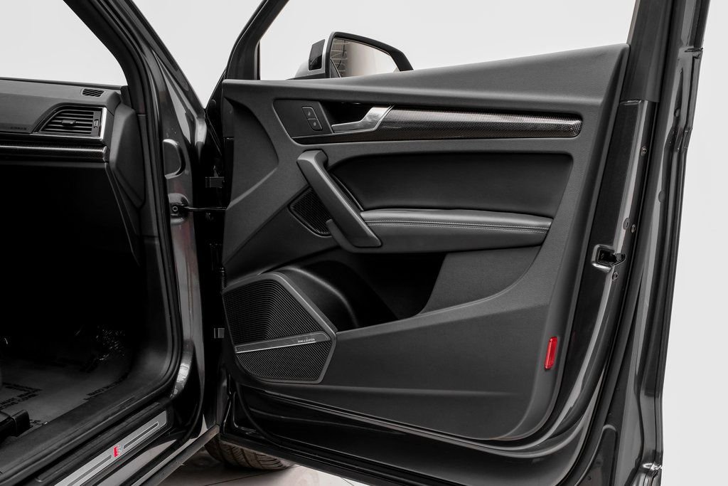 Used 2022 Audi SQ5 Prestige image 40