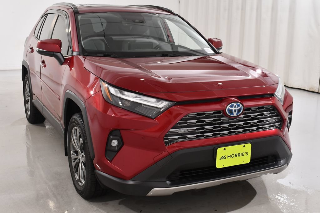 Used 2022 Toyota RAV4 Limited w/ Limited Grade Weather Package AWD/4WD image 4