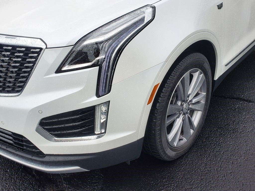 Certified 2024 Cadillac XT5 Premium Luxury w/ LPO, Floor Liner Package AWD/4WD image 6