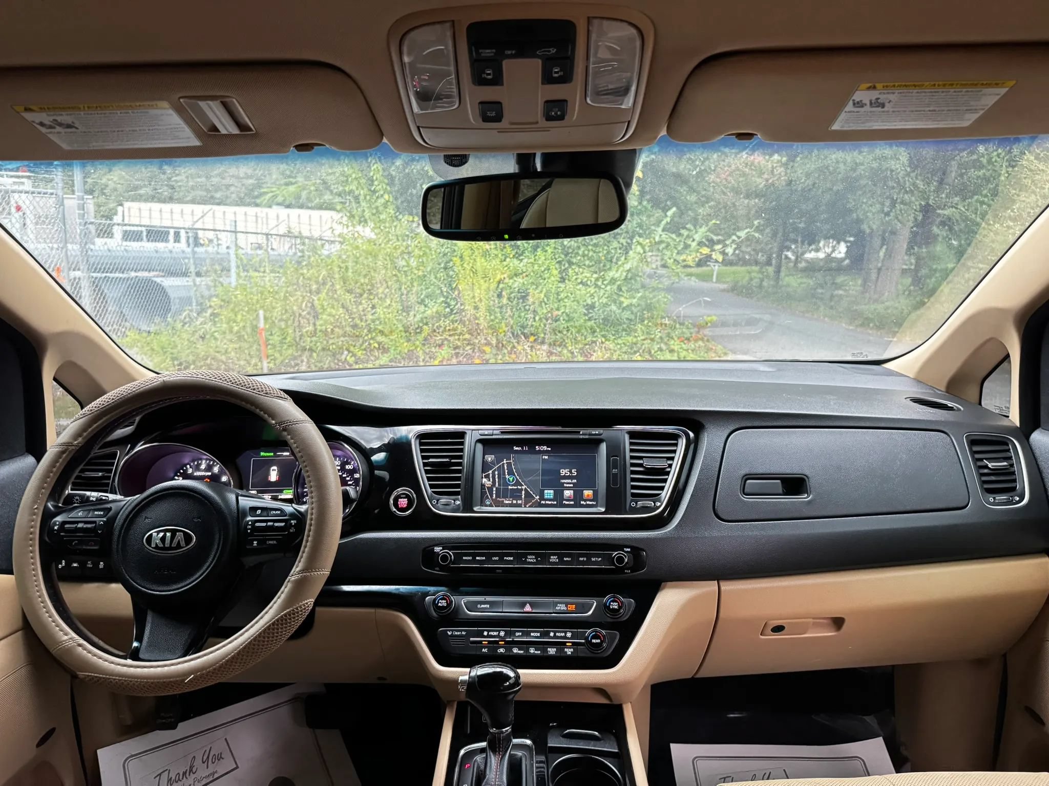Used 2016 Kia Sedona SX FWD image 21