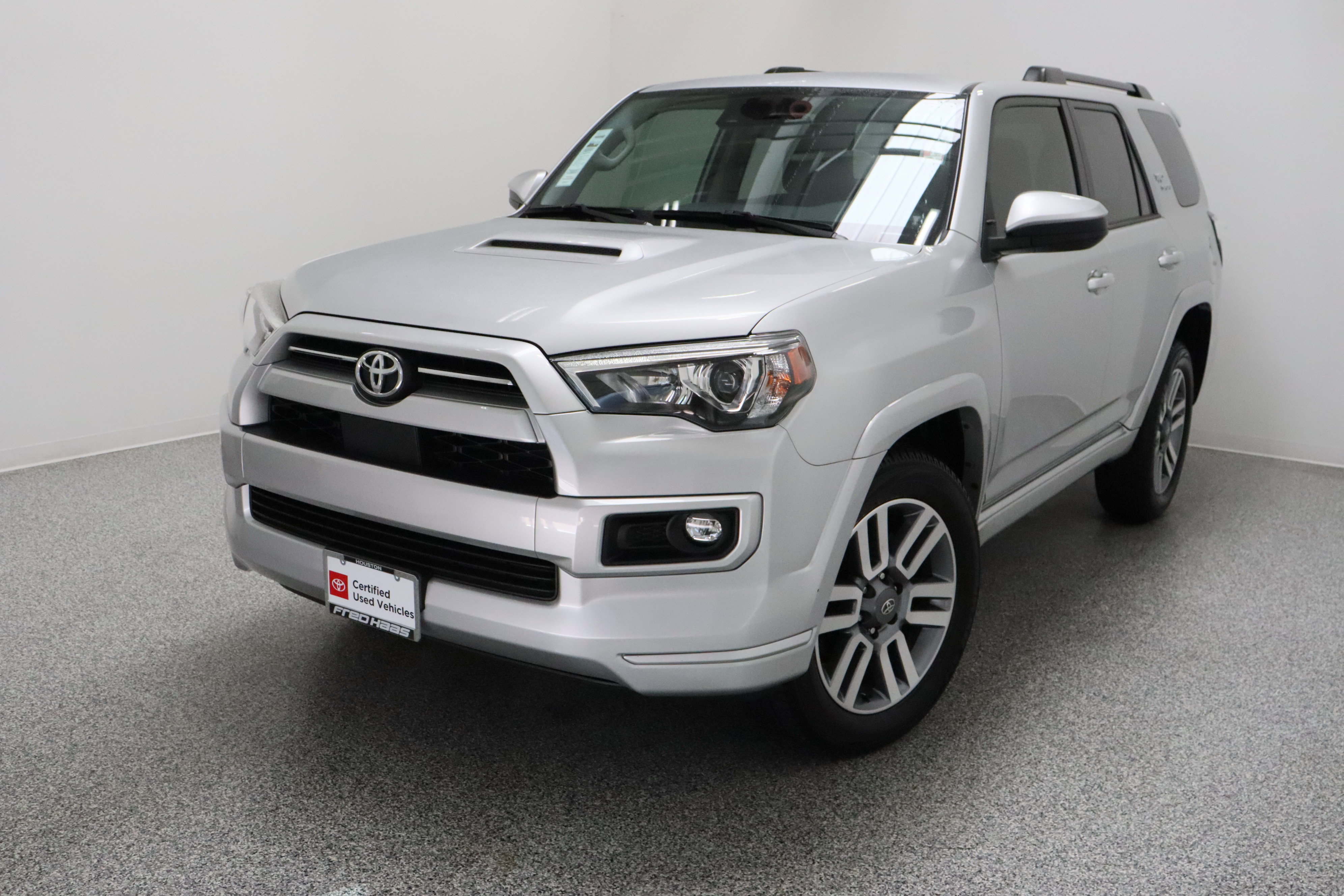 Certified 2024 Toyota 4Runner TRD Sport image 2