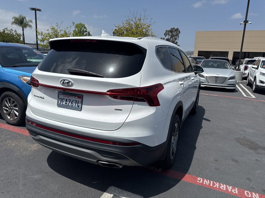 Certified 2023 Hyundai Santa Fe SE AWD/4WD image 3