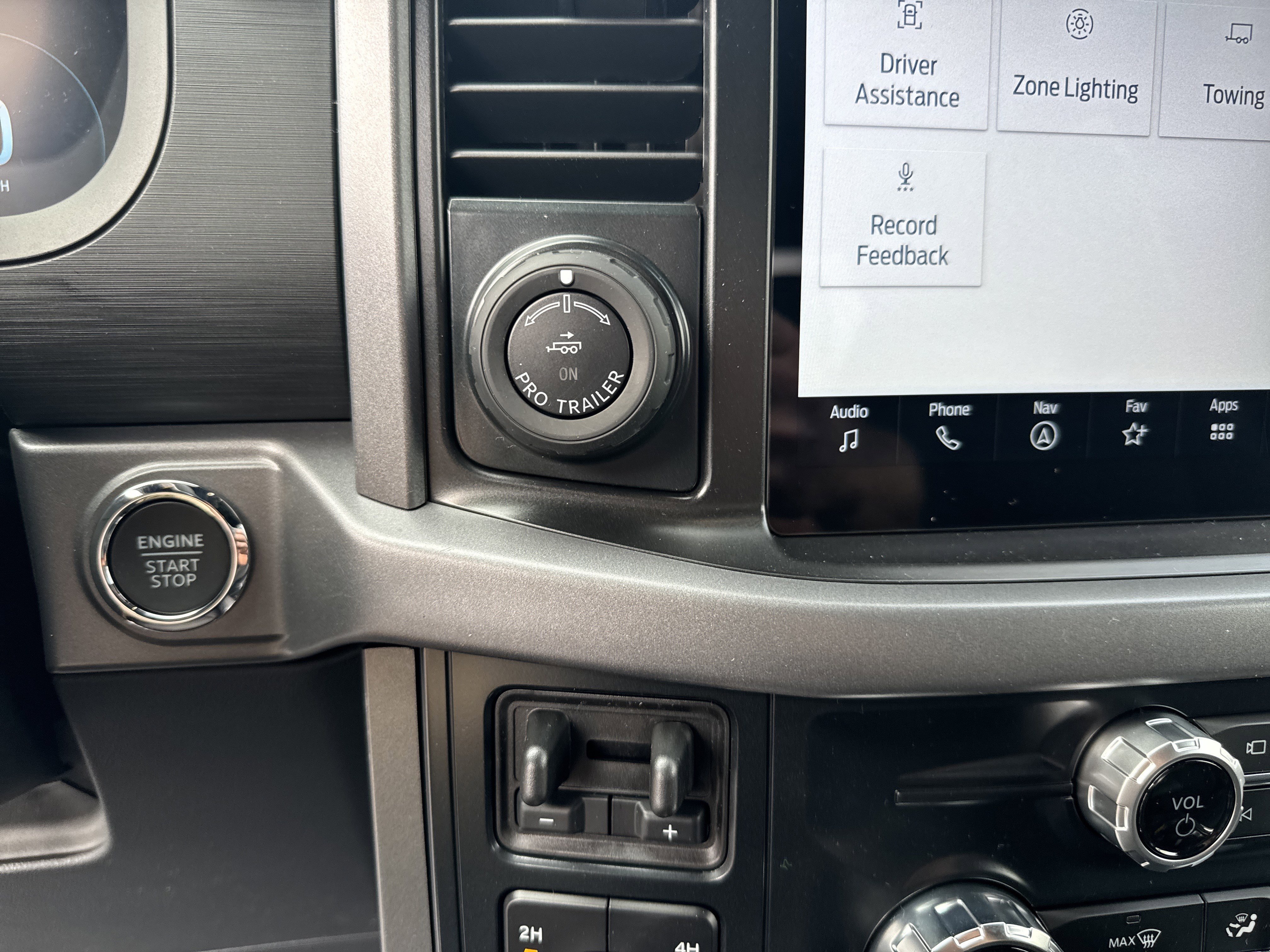 New 2025 Ford F150 XLT image 33
