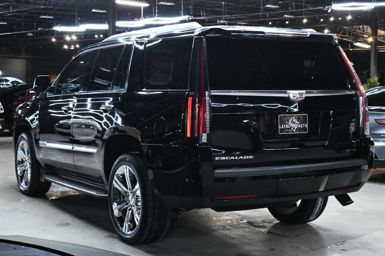 Used 2016 Cadillac Escalade Luxury image 9
