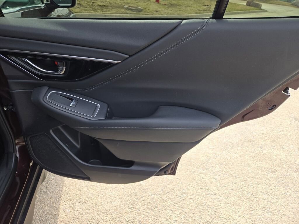 Certified 2023 Subaru Outback Limited image 8